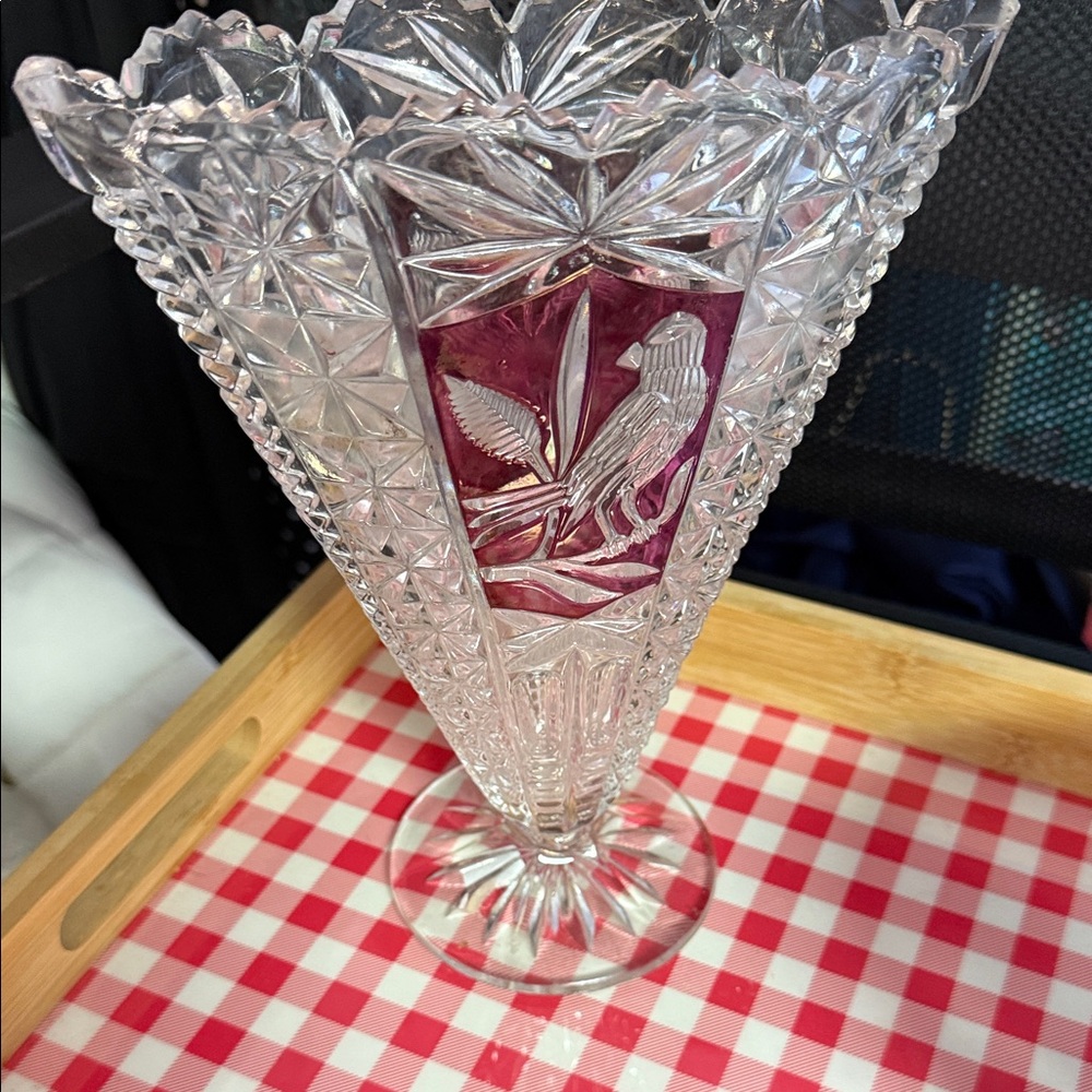 Elegant Crystal Vase with Red Accent